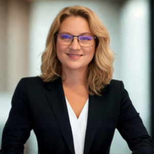 Julie Dearinger-Smith		Founder and Chief Executive Officer	Contingency Health Solutions